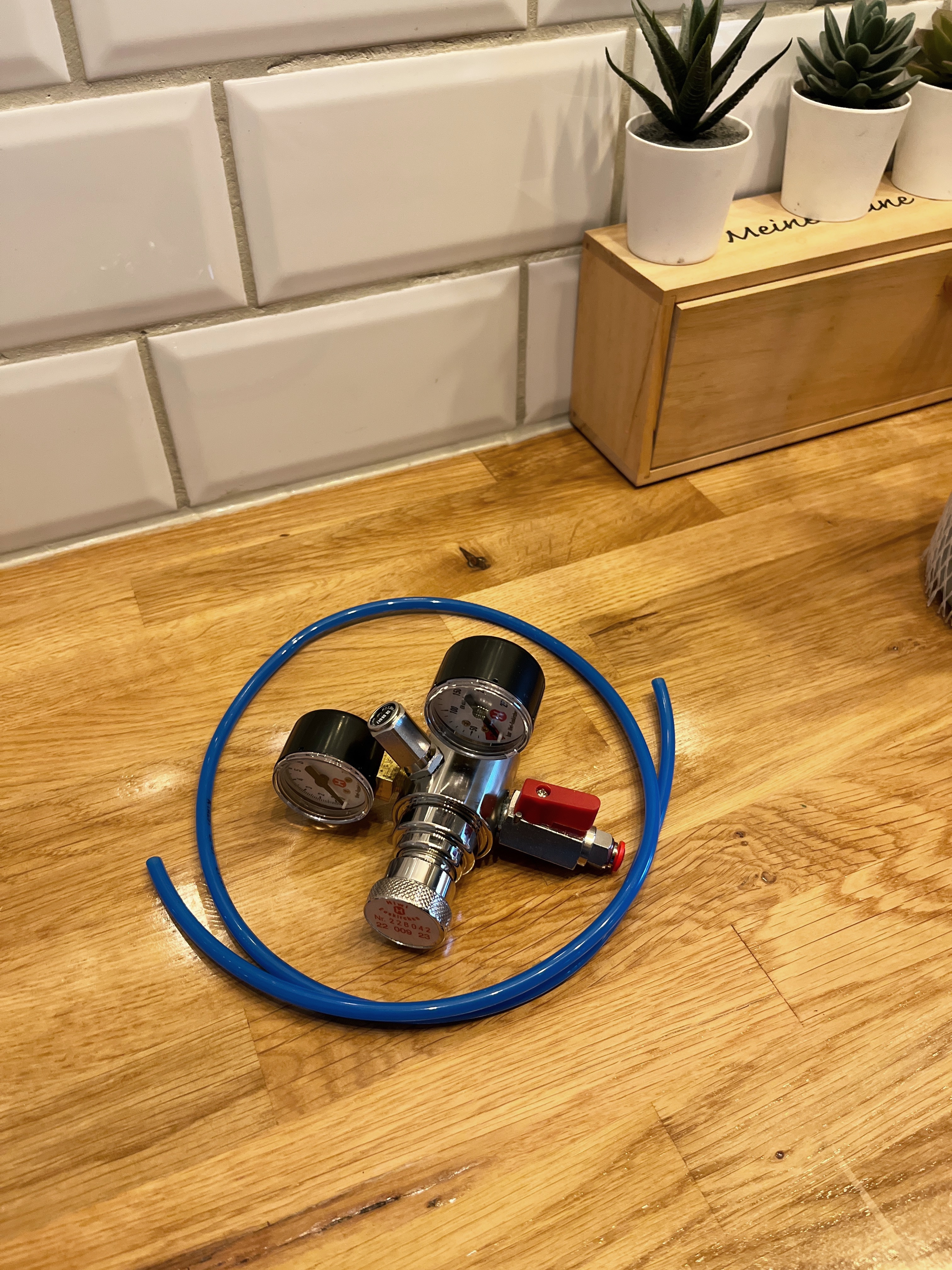 CO2 Druckminderer passend für Quooker Cube* auf Standard CO2 Flaschen
